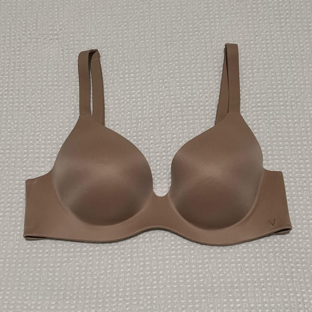 Tan Victoria Secret Push-Up Bra